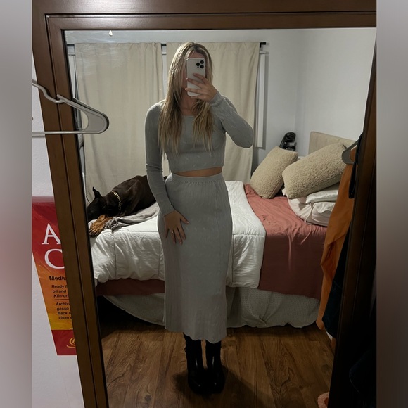 GRAY KNIT set - Picture 2 of 14